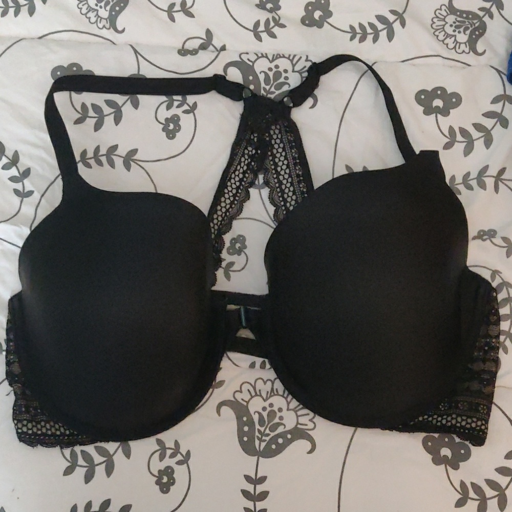 Front clasp racer back bra